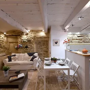 Le Petit Trésor Du Luberon , Ménerbes France